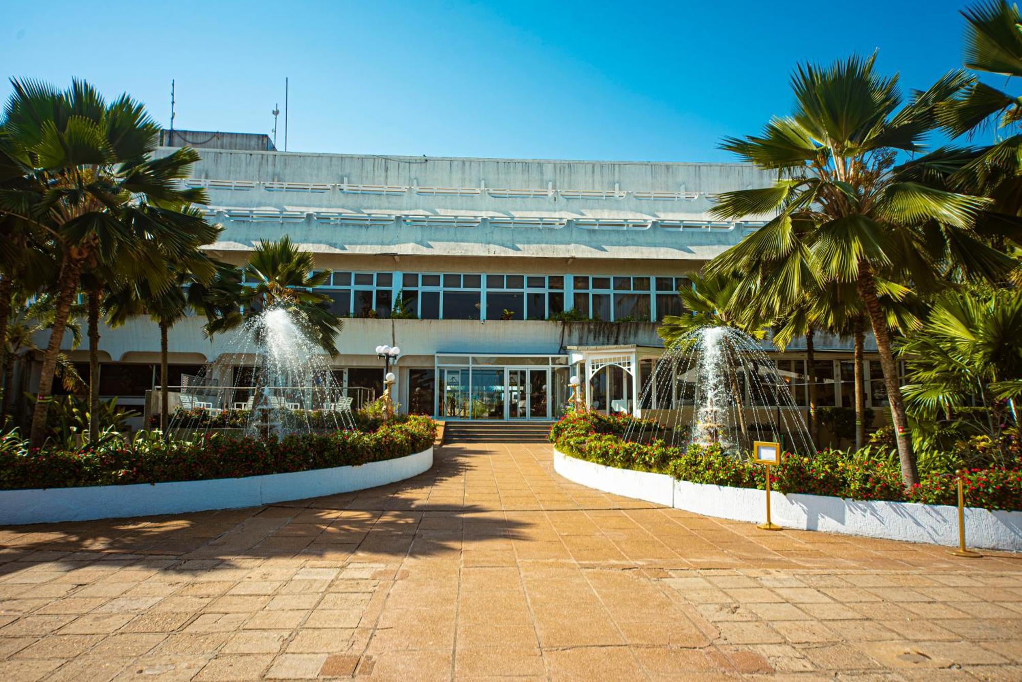 Hôtel Sarakawa Lomé Exterior foto