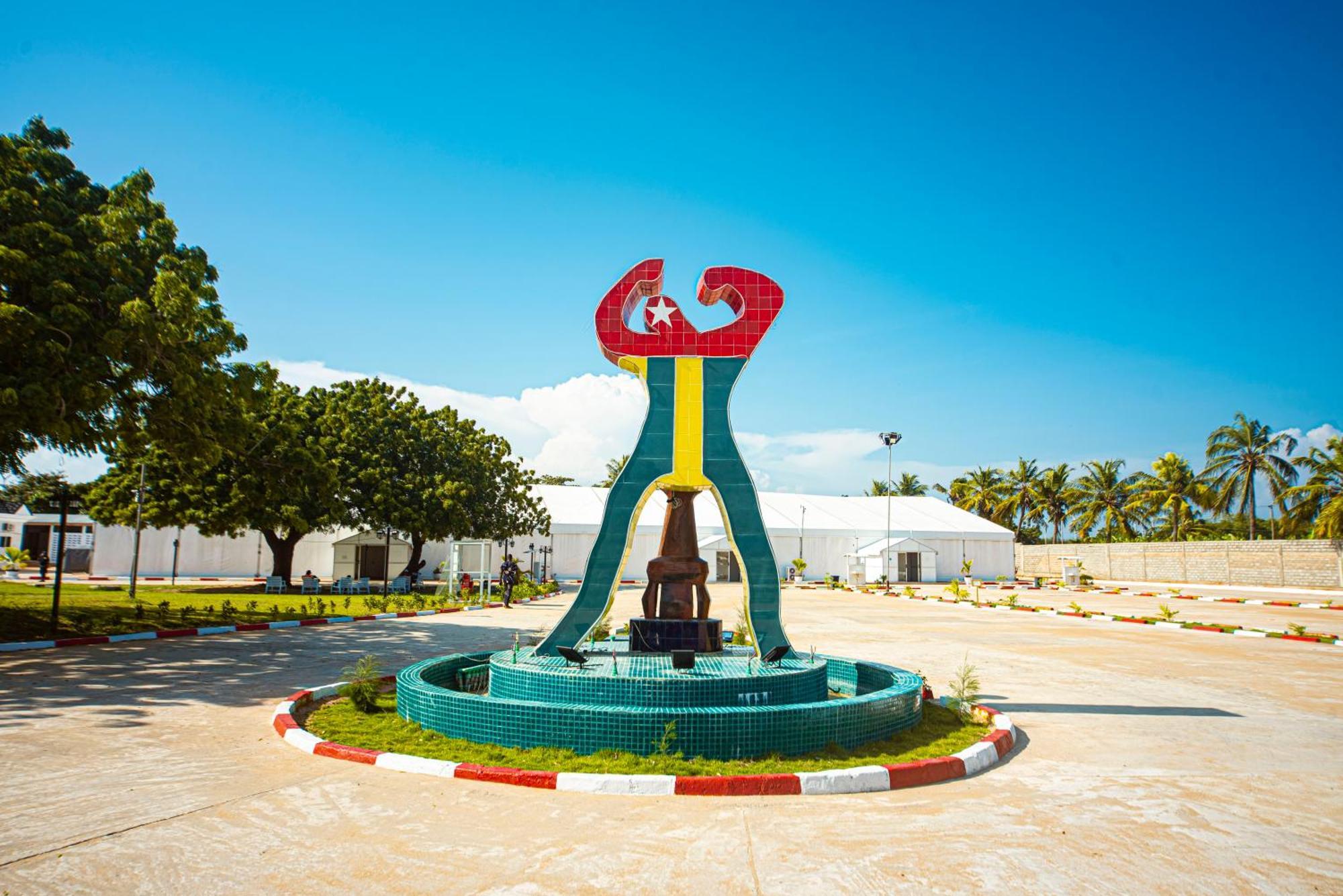 Hôtel Sarakawa Lomé Exterior foto